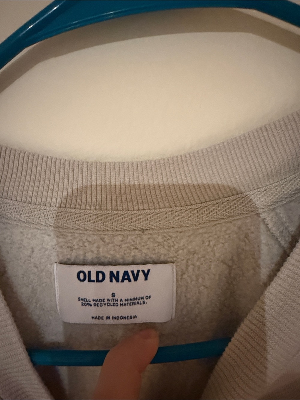 Old Navy Women's Pale Gray Crewneck Pullover Sweatshirt - Picture 2 of 2